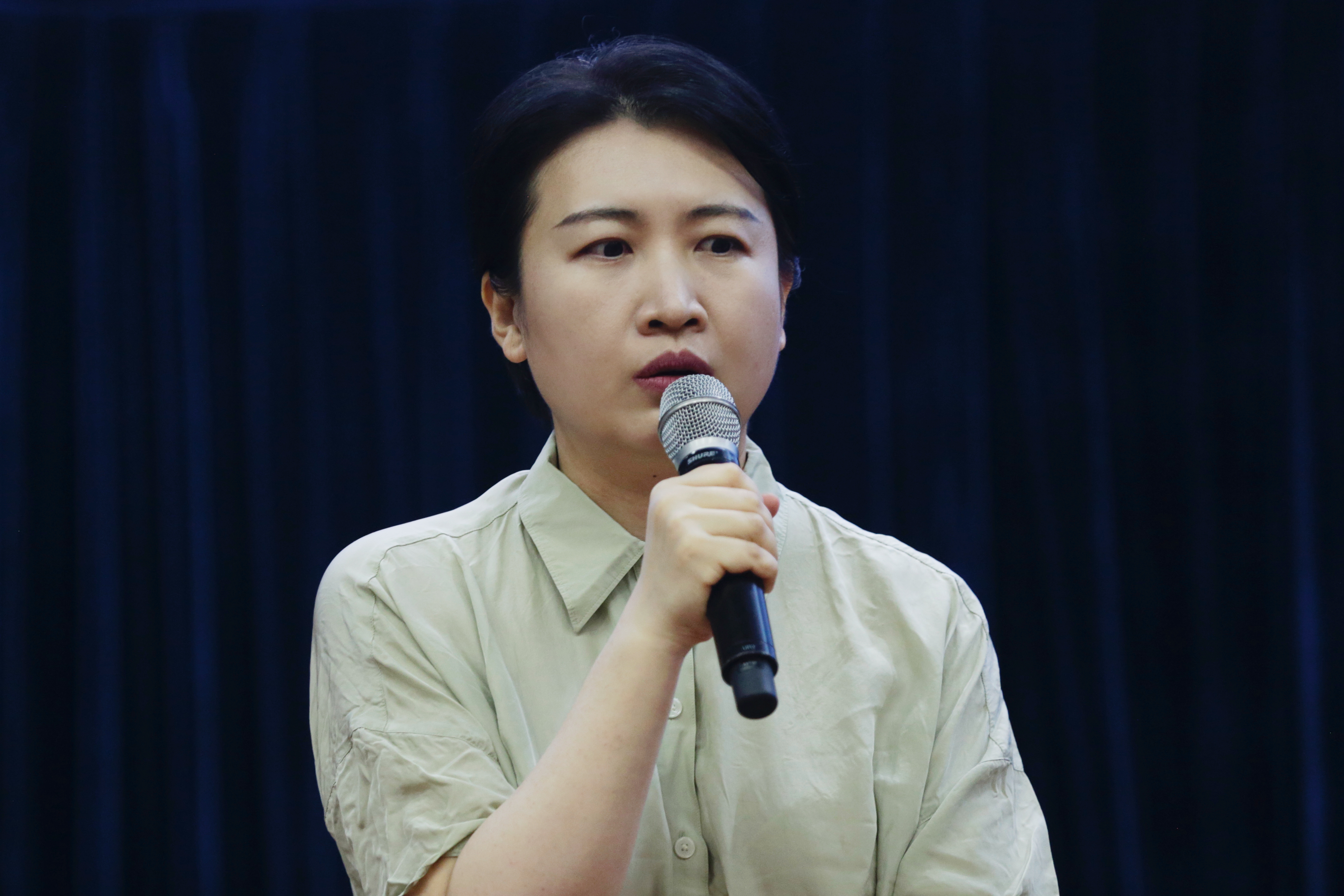 05级本科毕业生),演员阿丽玛,美术指导李佳宁(美术学院05级本科毕业