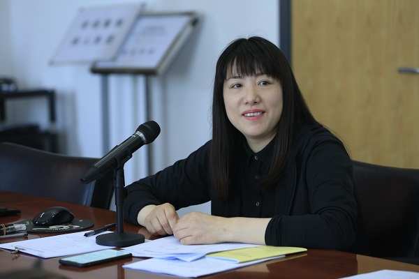 (会议主持人 徐敏华老师)